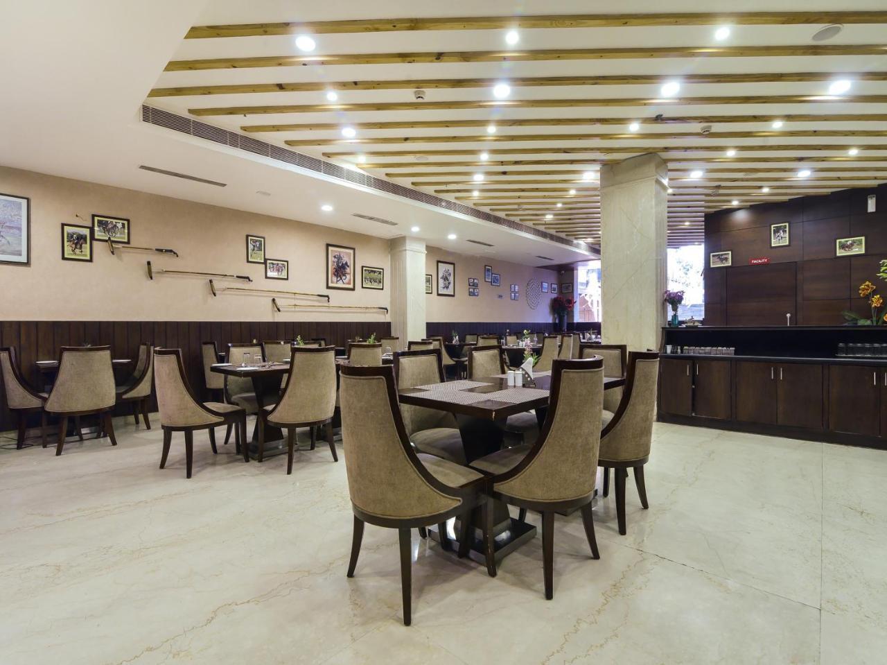 Hotel Polo Inn And Suites Džajpur Exteriér fotografie